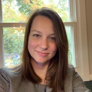 Meet your Posher, Jasmine